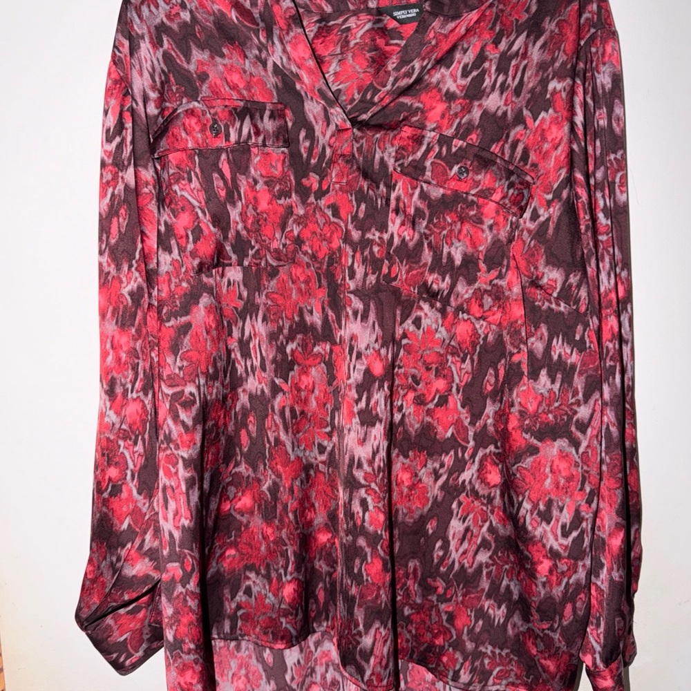 Simply Vera Vera Wang Sexy V-neck Red and Black Floral Blouse
